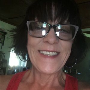 Meet your Posher, Teresa